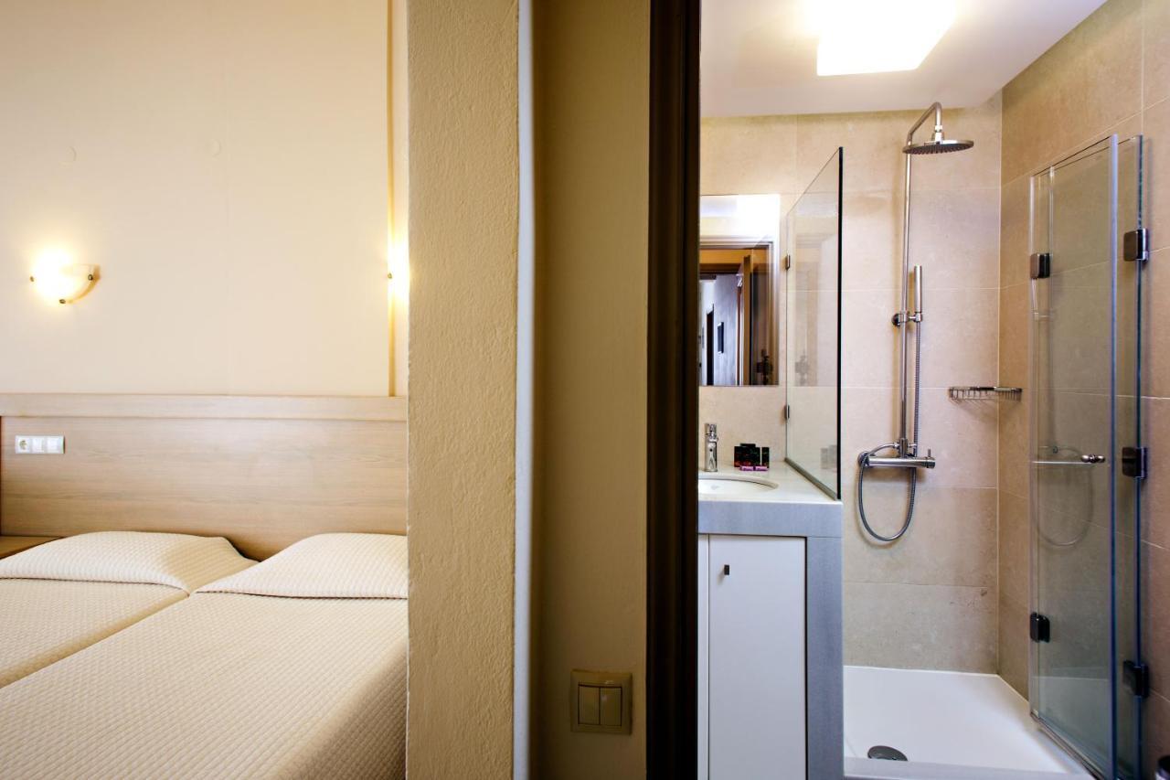Lefka Apartments Parigoria Bagian luar foto