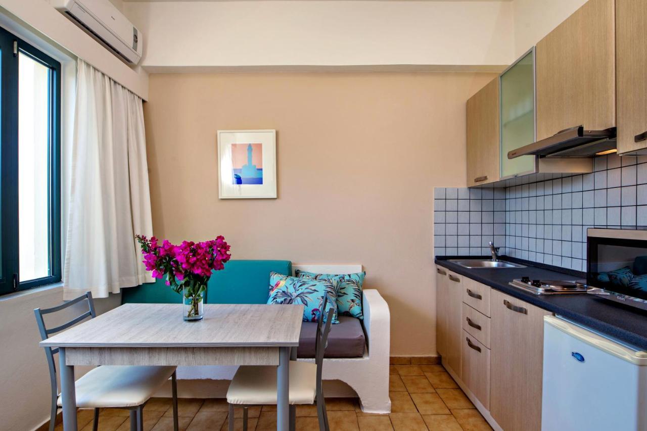 Lefka Apartments Parigoria Bagian luar foto