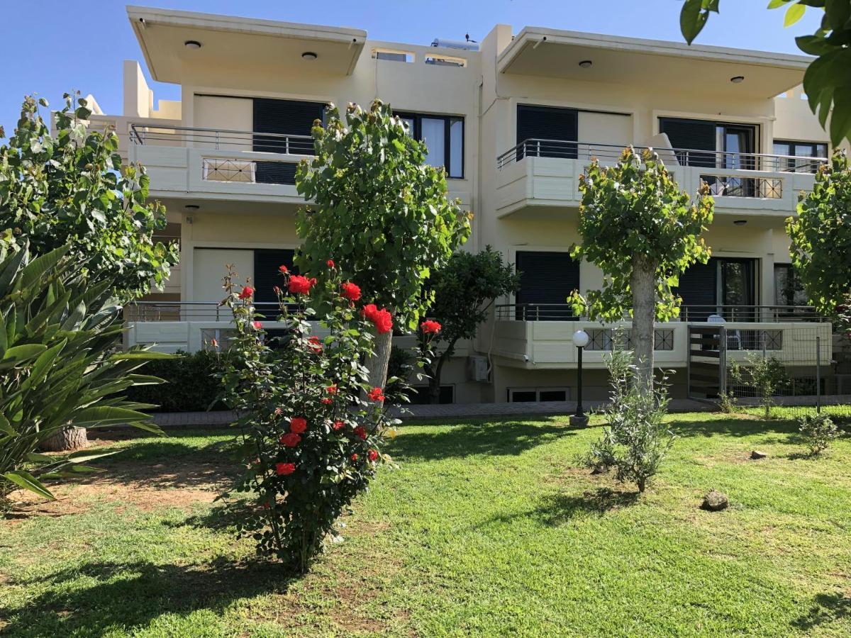 Lefka Apartments Parigoria Bagian luar foto