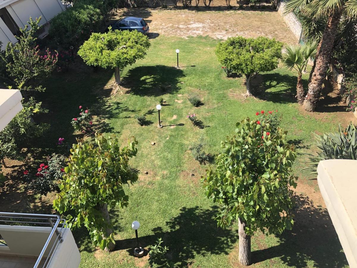 Lefka Apartments Parigoria Bagian luar foto