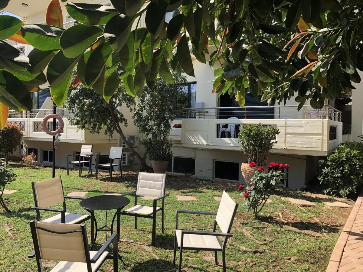 Lefka Apartments Parigoria Bagian luar foto