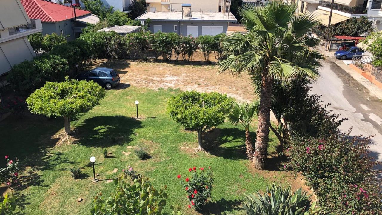 Lefka Apartments Parigoria Bagian luar foto